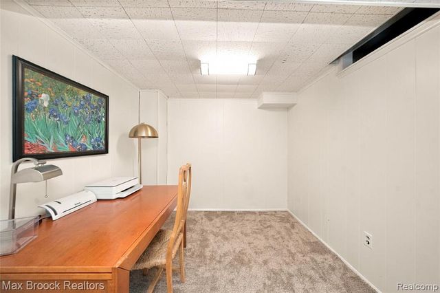 30023 Rock Creek Drive, Southfield, MI 48076
