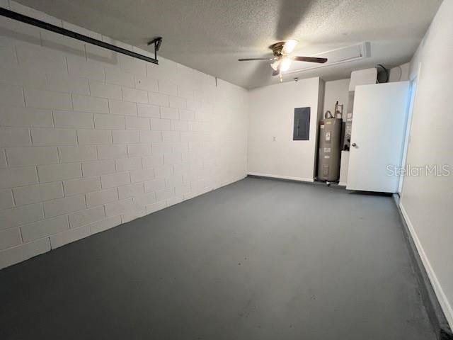 2466 PARSON POND CIRCLE, Kissimmee, FL 34743