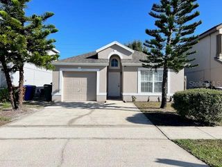 2466 PARSON POND CIRCLE, Kissimmee, FL 34743