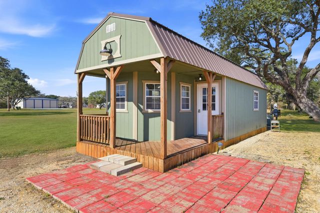 273 Stearman Drive, Louise, TX 77455