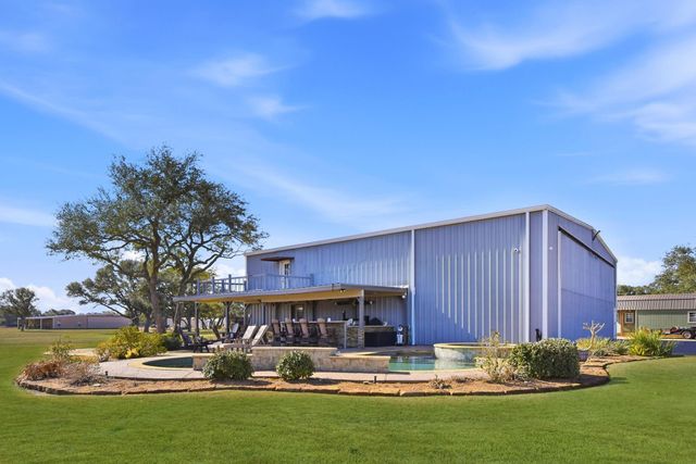 273 Stearman Drive, Louise, TX 77455