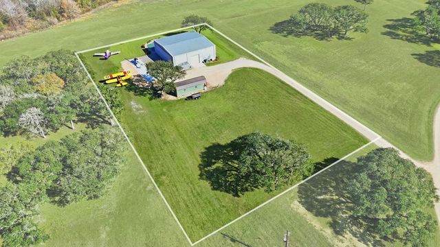 273 Stearman Drive, Louise, TX 77455