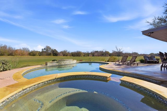 273 Stearman Drive, Louise, TX 77455