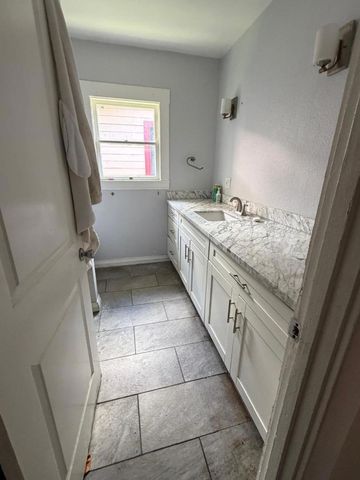 1744 E 22nd Street, Oakland, CA 94606