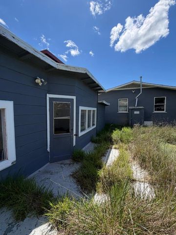 1744 E 22nd Street, Oakland, CA 94606