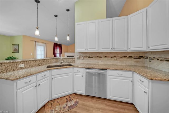 317 Sawyers Mill Crossing XING, Chesapeake, VA 23323