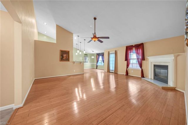 317 Sawyers Mill Crossing XING, Chesapeake, VA 23323