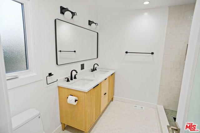 9615 Highland Gorge Drive, Beverly Hills, CA 90210