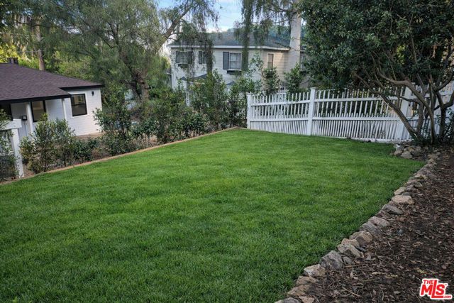 9615 Highland Gorge Drive, Beverly Hills, CA 90210