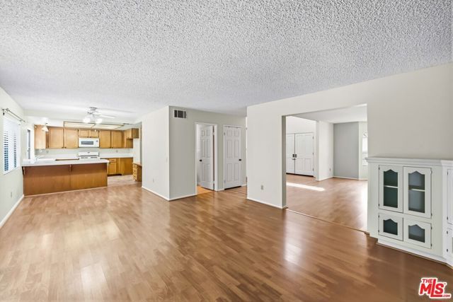 44138 Ruthron Avenue, Lancaster, CA 93536