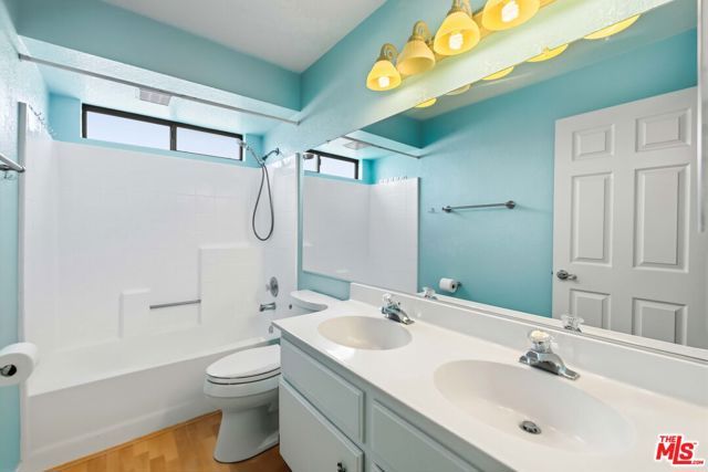 44138 Ruthron Avenue, Lancaster, CA 93536