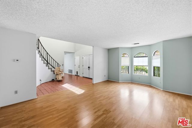 44138 Ruthron Avenue, Lancaster, CA 93536