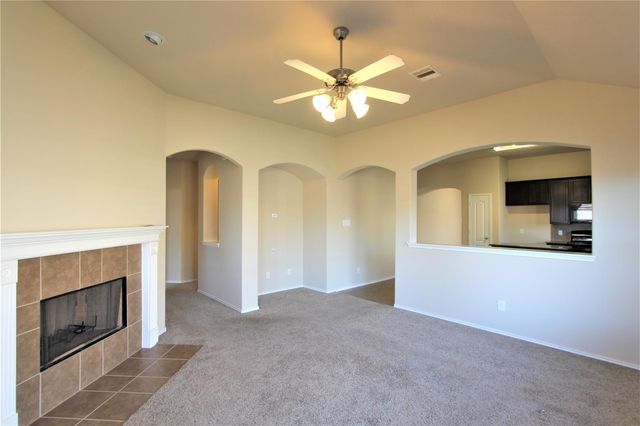 603 Honeysuckle Vine Drive, Rosenberg, TX 77469