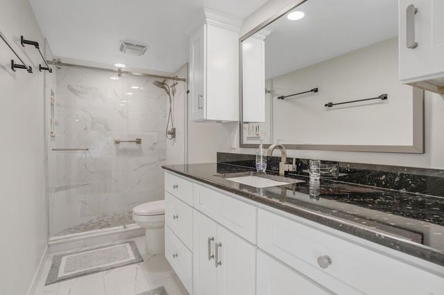 825 Center Street 14a, Jupiter, FL 33458