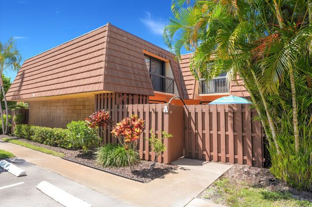 825 Center Street 14a, Jupiter, FL 33458