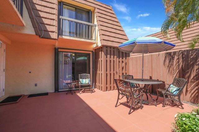 825 Center Street 14a, Jupiter, FL 33458