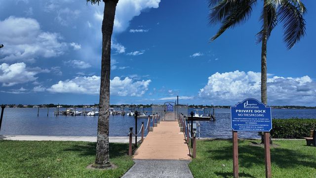 825 Center Street 14a, Jupiter, FL 33458