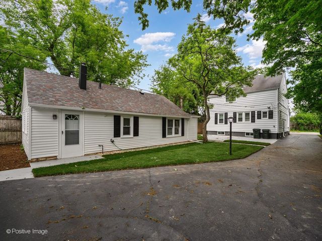 1950 Monroe Avenue, Glenview, IL 60025