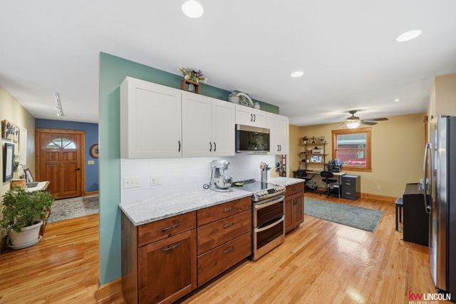 630 Maple Street, Hickman, NE 68372