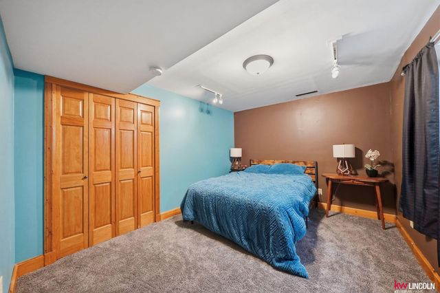 630 Maple Street, Hickman, NE 68372