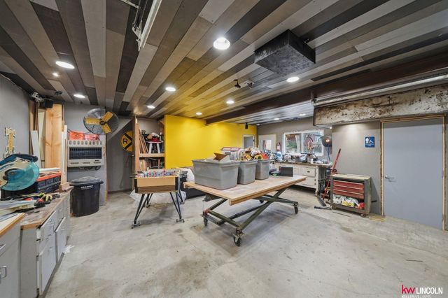 630 Maple Street, Hickman, NE 68372