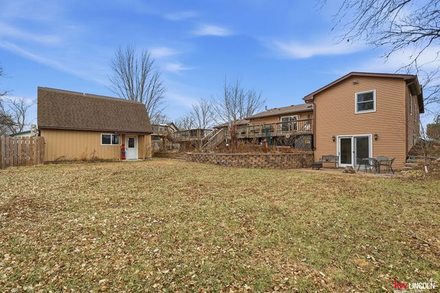 630 Maple Street, Hickman, NE 68372