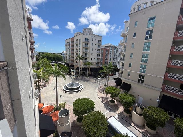 7275 SW 89th St B416, Miami, FL 33156