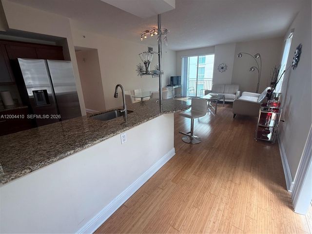 7275 SW 89th St B416, Miami, FL 33156