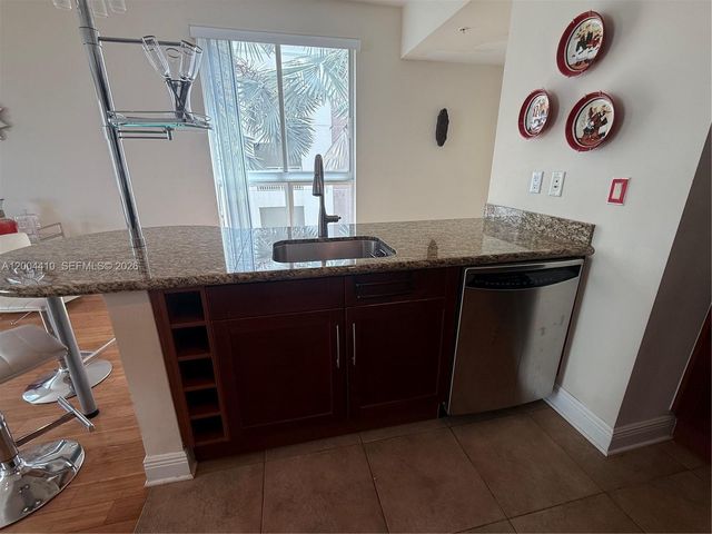 7275 SW 89th St B416, Miami, FL 33156