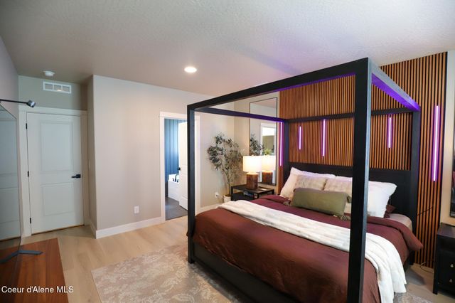 6539 W Irish CIR, Rathdrum, ID 83858