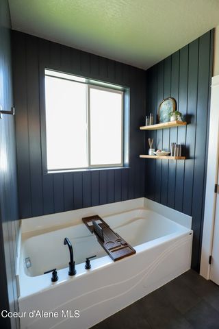6539 W Irish CIR, Rathdrum, ID 83858