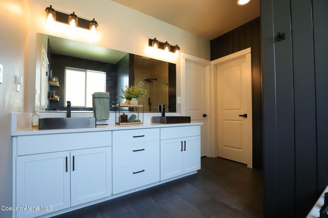 6539 W Irish CIR, Rathdrum, ID 83858