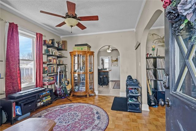 85 Vermont Street, Cranston, RI 02920