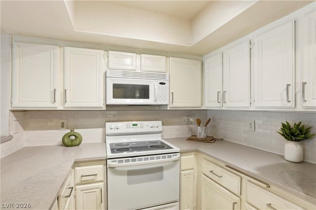 2728 Ferrin Road, Las Vegas, NV 89117