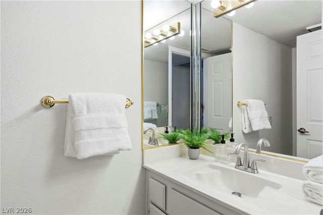 2728 Ferrin Road, Las Vegas, NV 89117