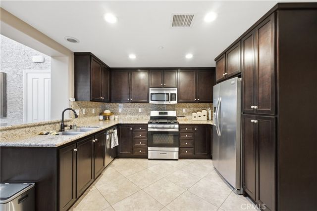 12465 Benton 1, Rancho Cucamonga, CA 91739