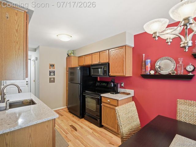 3404 Gingell Drive, Orion Charter Township, MI 48359