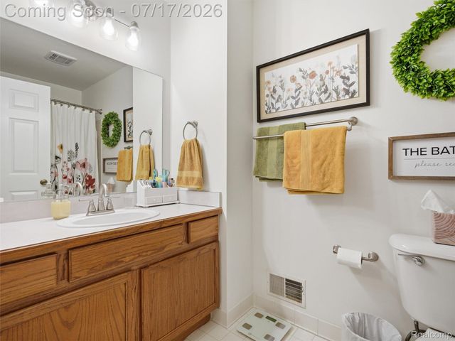 3404 Gingell Drive, Orion Charter Township, MI 48359
