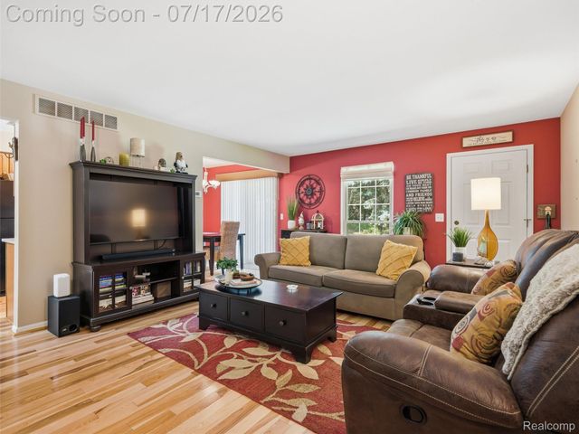 3404 Gingell Drive, Orion Charter Township, MI 48359