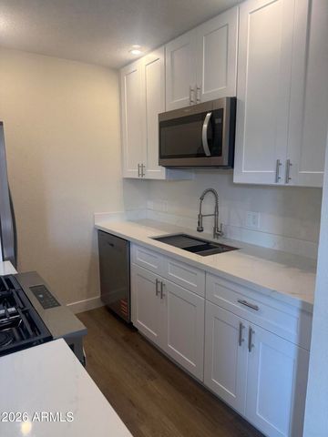 1622 E CAMPBELL Avenue R, Phoenix, AZ 85016