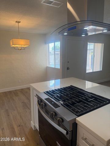 1622 E CAMPBELL Avenue R, Phoenix, AZ 85016