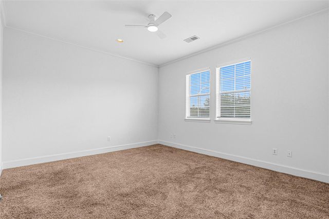 7134 S Mapleridge Street S 2E, Houston, TX 77081