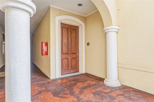 7134 S Mapleridge Street S 2E, Houston, TX 77081