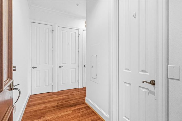 7134 S Mapleridge Street S 2E, Houston, TX 77081