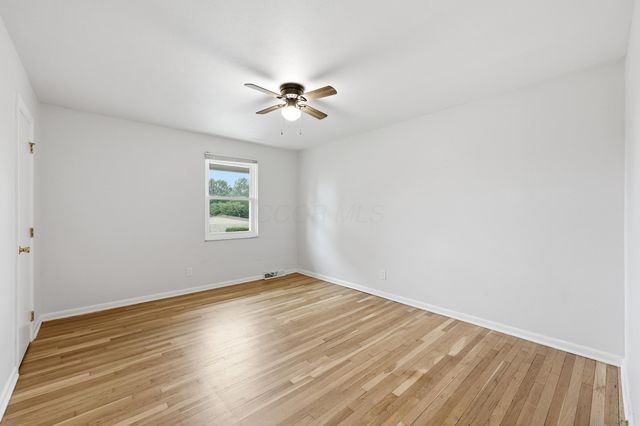 1945 Willoway Circle N, Columbus, OH 43220