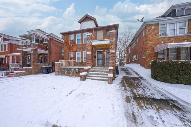 12717 Santa Rosa Drive, Detroit, MI 48238