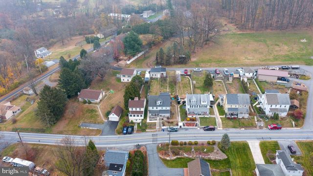 836 SCENIC DR, Mohnton, PA 19540