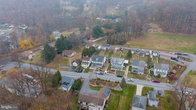 836 SCENIC DR, Mohnton, PA 19540