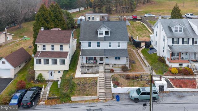 836 SCENIC DR, Mohnton, PA 19540