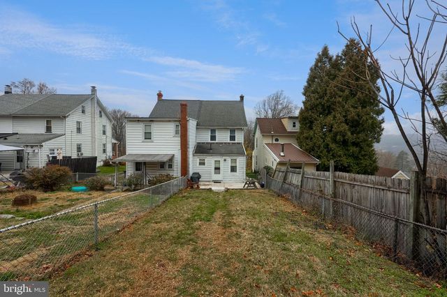 836 SCENIC DR, Mohnton, PA 19540